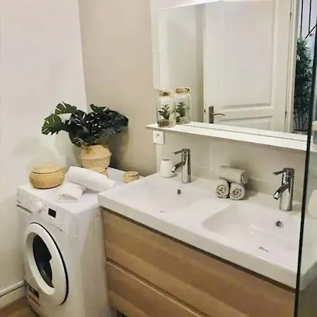 T2 Cosy Au Coeur De *